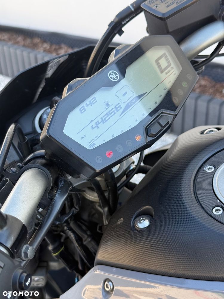 Yamaha MT - 3