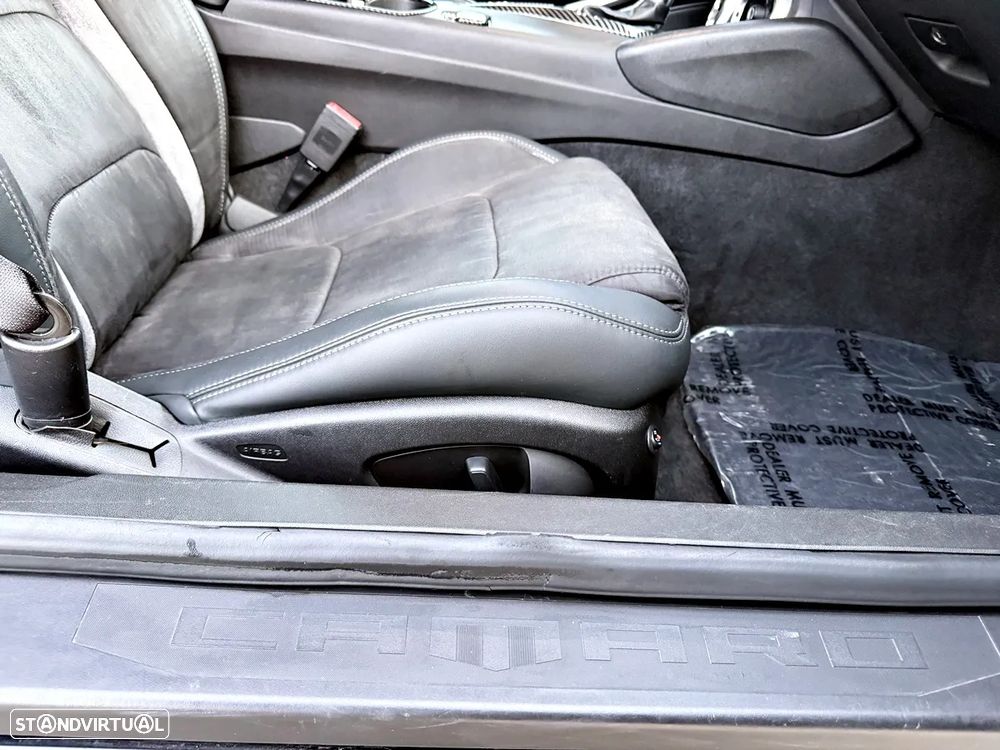 Chevrolet Camaro 2.0 Aut. - 23