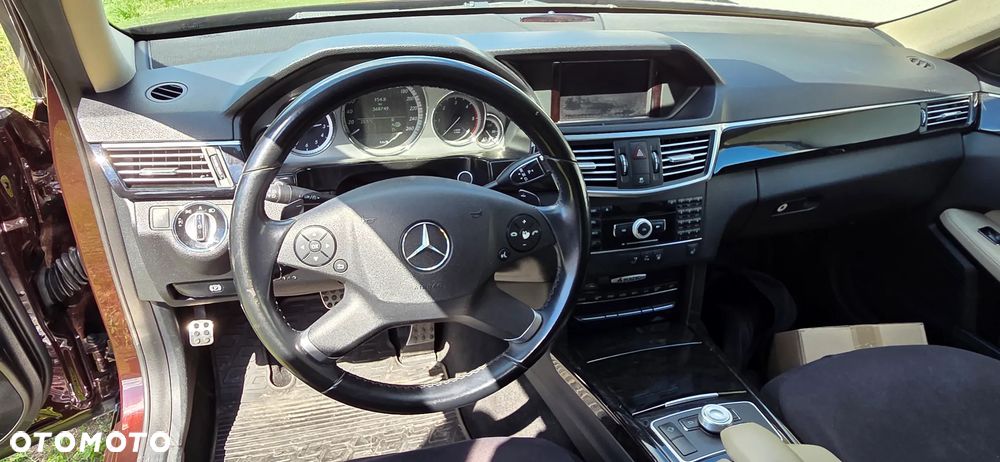 Mercedes-Benz Klasa E - 30