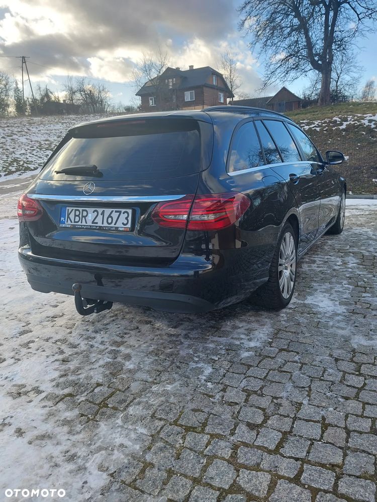 Mercedes-Benz Klasa C 200 d 9G-TRONIC Exclusive - 6