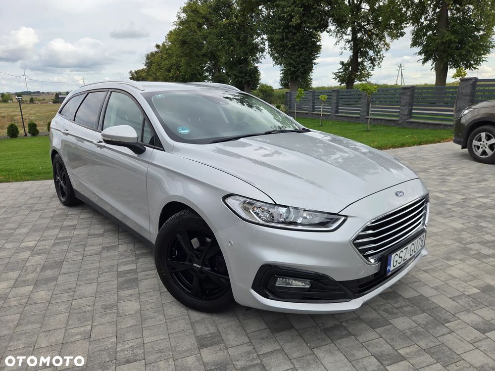 Ford Mondeo SW - 11