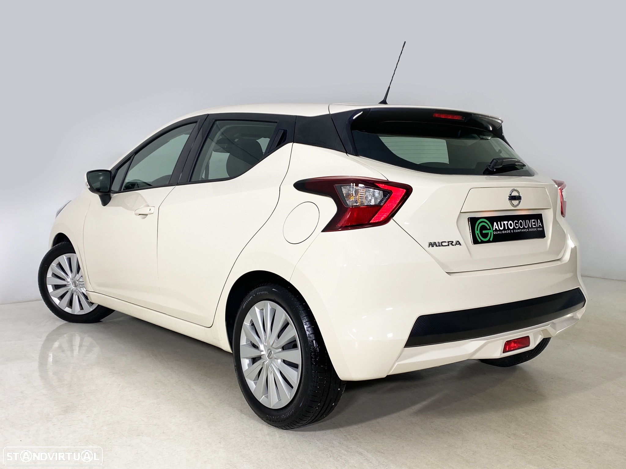 Nissan Micra 1.0 IG-T Acenta - 4
