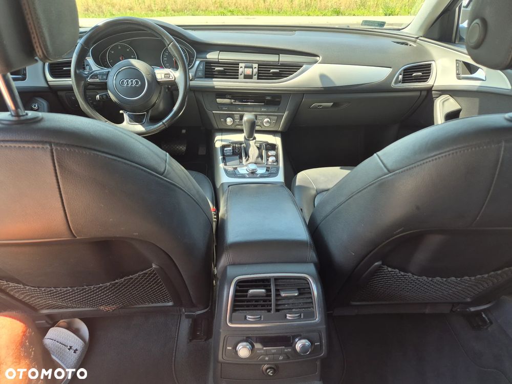 Audi A6 Avant 2.0 TDI Ultra S tronic - 12