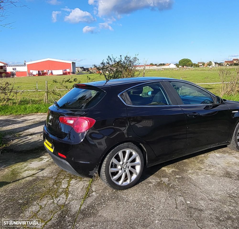 Alfa Romeo Giulietta 1.6 JTDM Exclusive 57X - 4