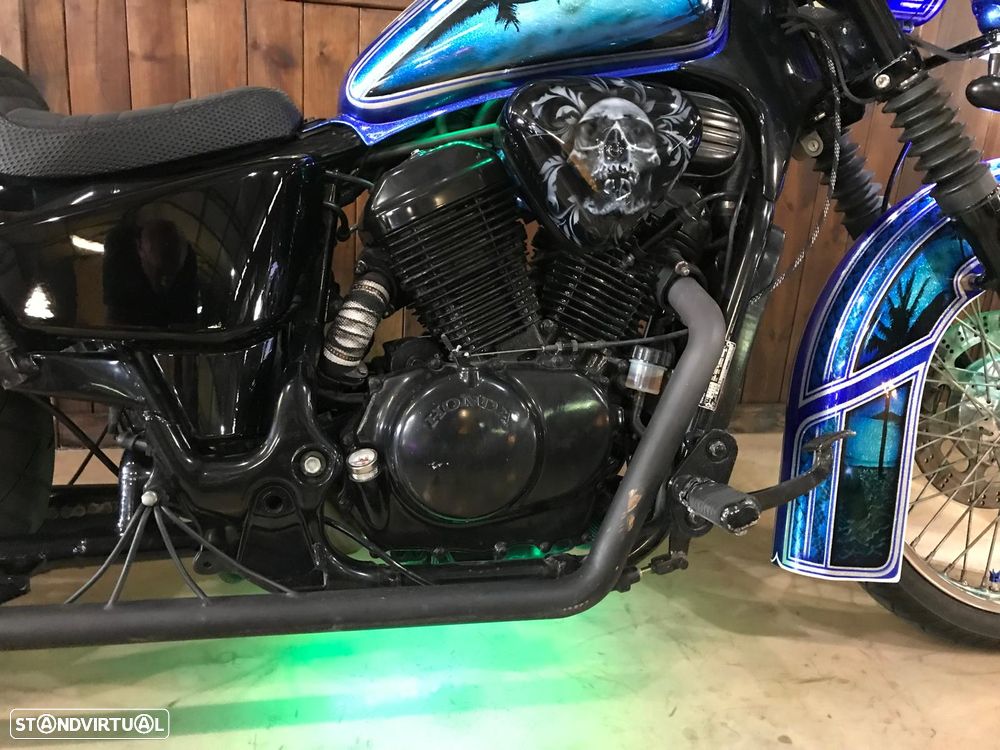 Honda Shadow VT 600 Chicano Style - 14