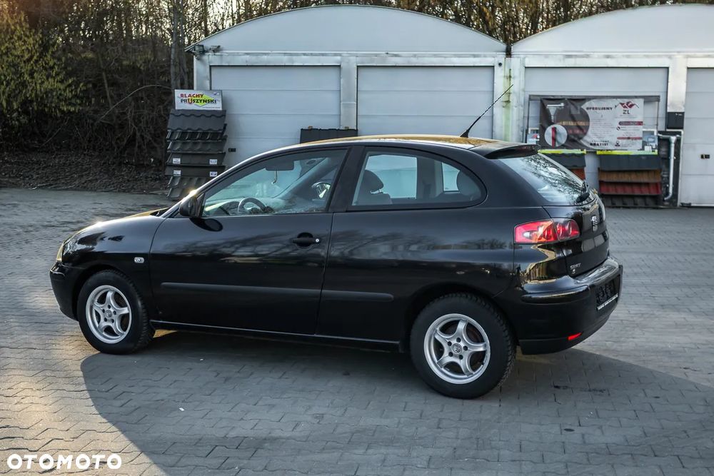 Seat Ibiza 1.4 16V Stylance - 10