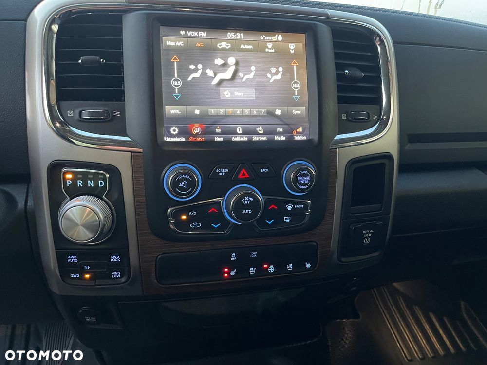 RAM 1500 Crew Cab Laramie - 12