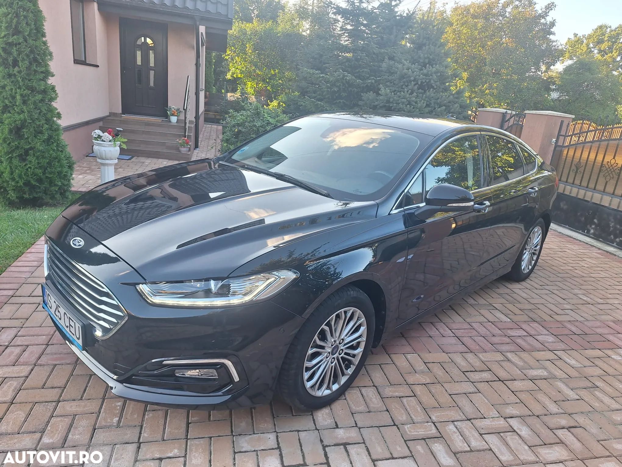 Ford Mondeo 2.0 TDCi Titanium - 1