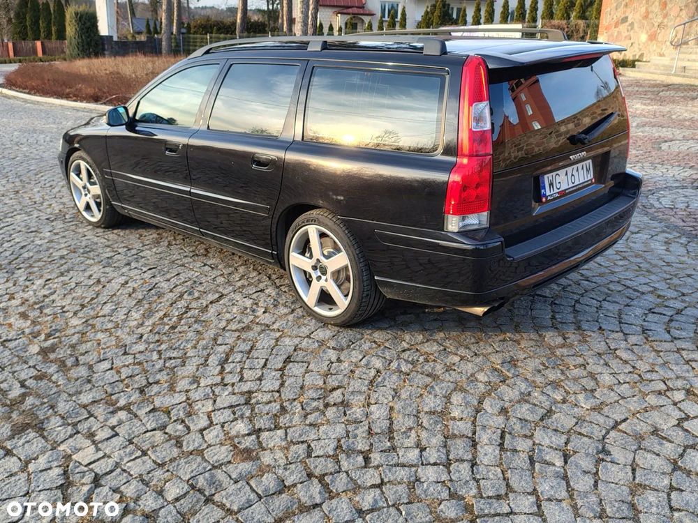Volvo V70 R - 11