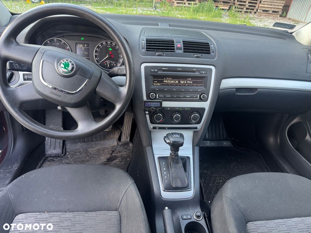 Skoda Octavia 1.8 TSI Elegance DSG - 11
