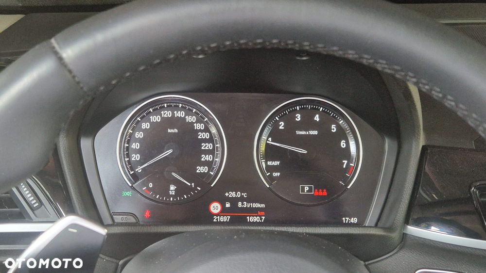 BMW X1 sDrive18i Sport Line - 3