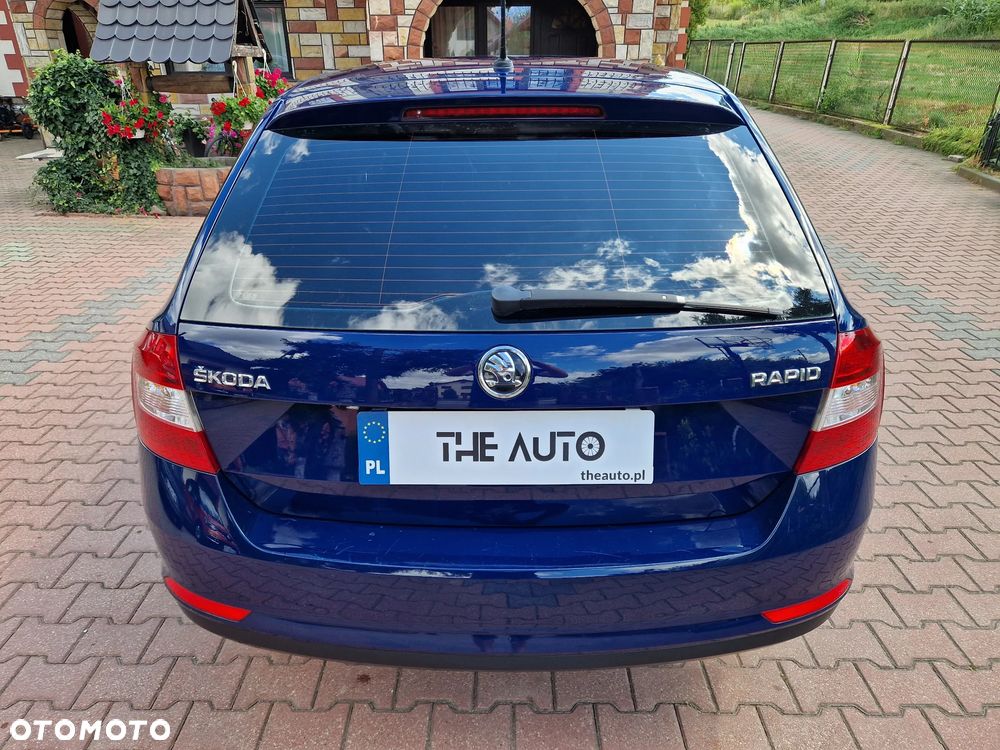 Skoda RAPID 1.2 TSI Ambition - 34