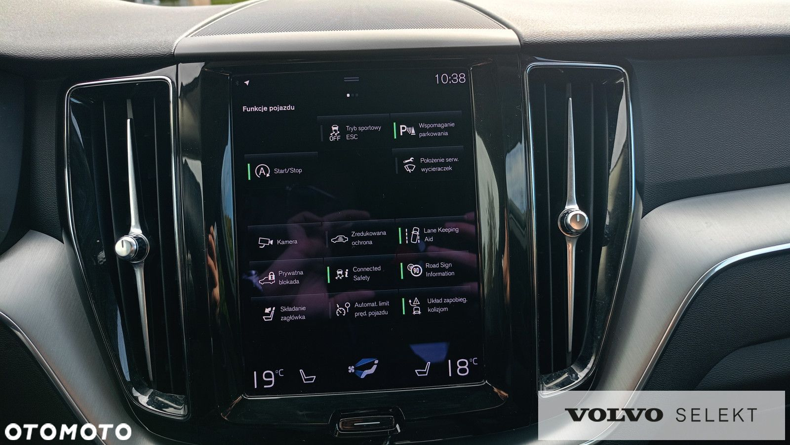 Volvo XC 60 - 21