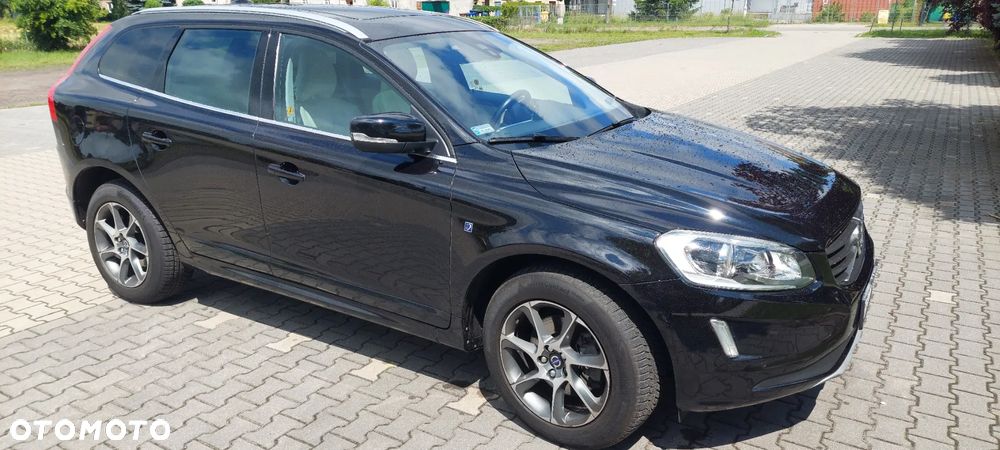 Volvo XC 60 D4 Drive-E Ocean Race - 4