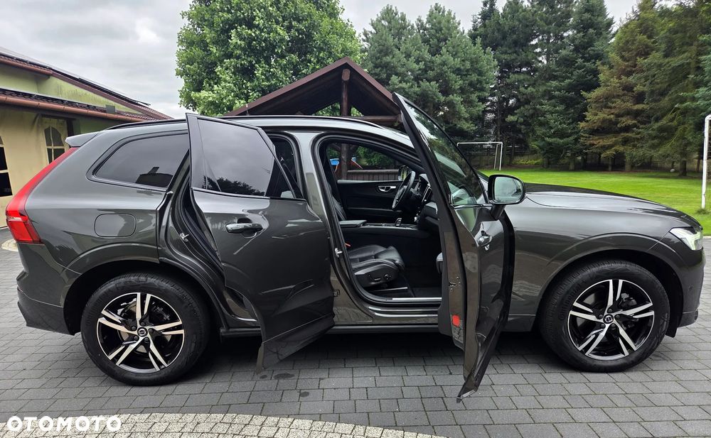 Volvo XC 60 B4 D Ultimate Dark - 12