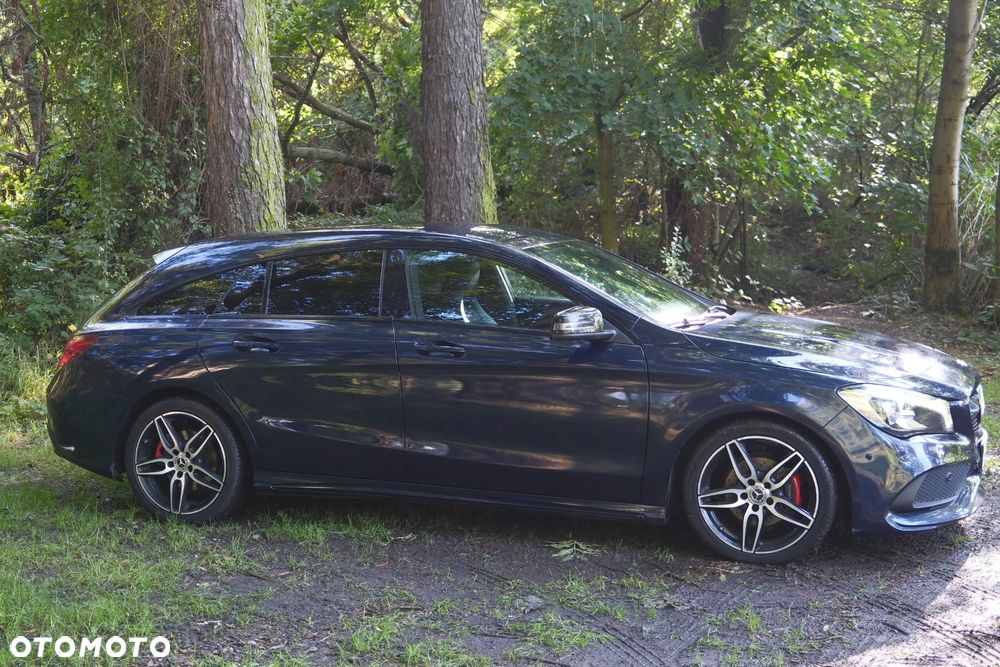 Mercedes-Benz CLA 200 d 4-Matic - 28
