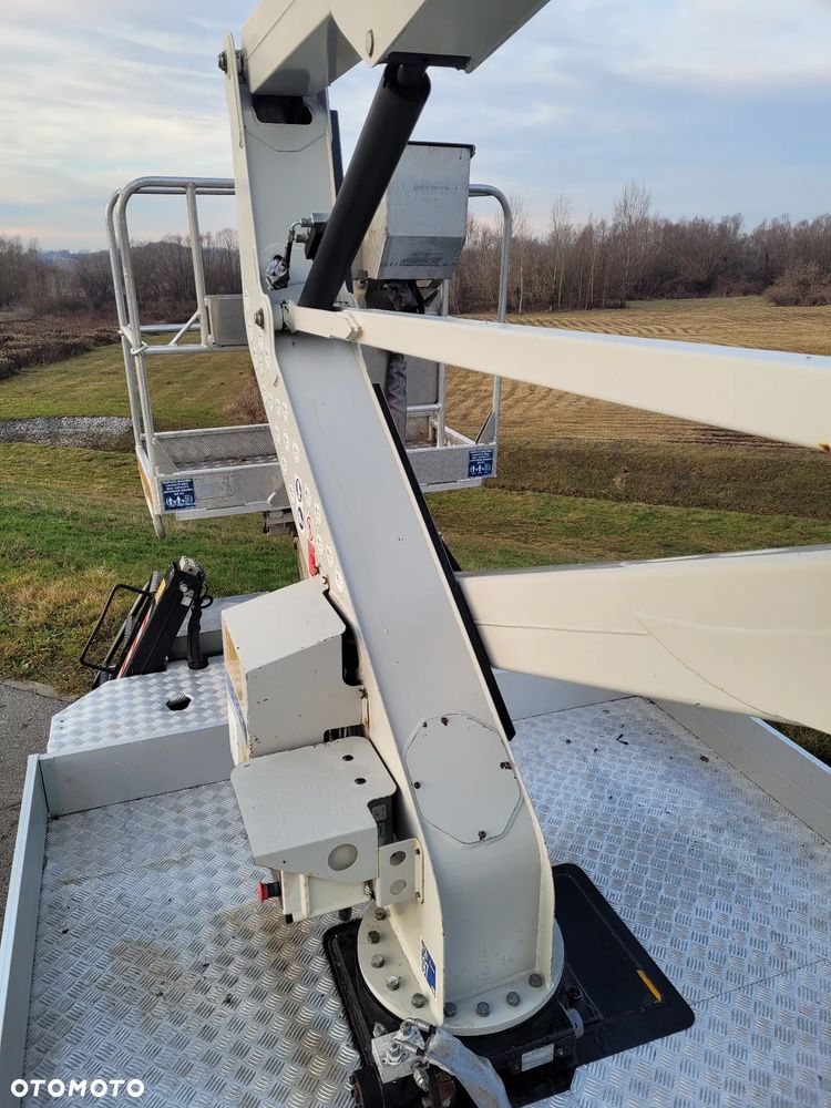 Nissan CABSTAR  35.11 - 18