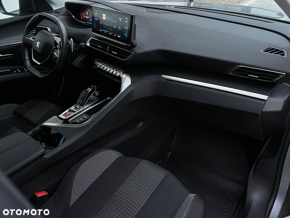 Peugeot 3008 - 16