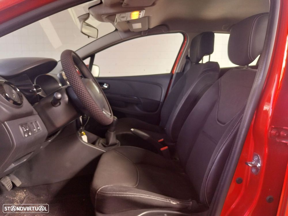 Renault Clio Sport Tourer 0.9 TCE Dynamique S - 10