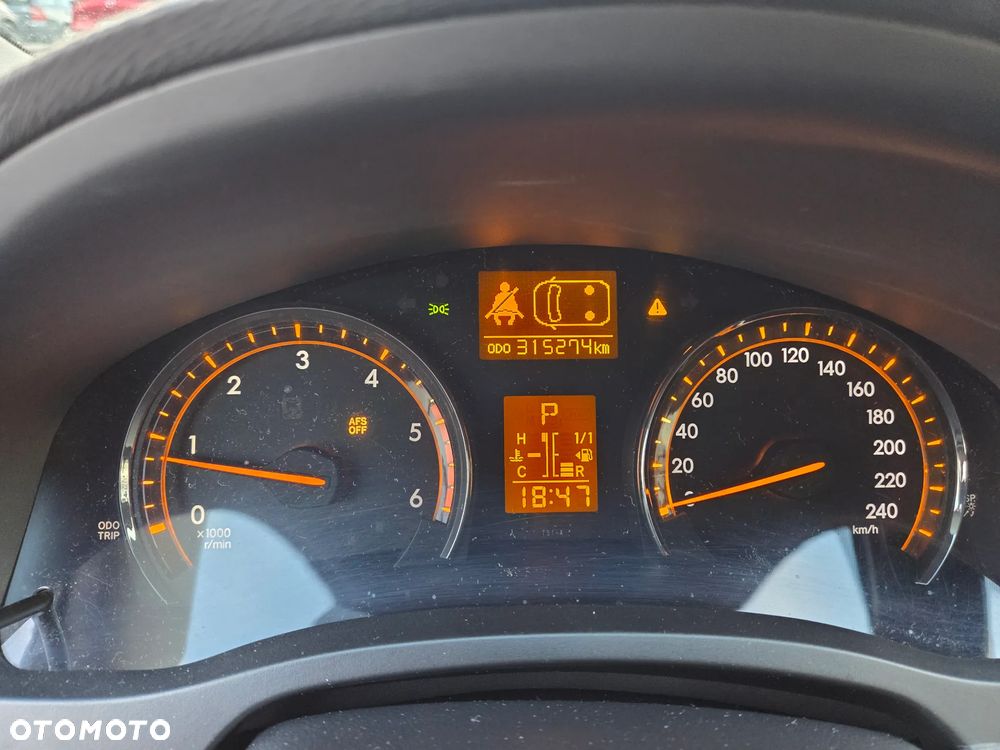 Toyota Avensis 2.2 D-4D Platinium - 15