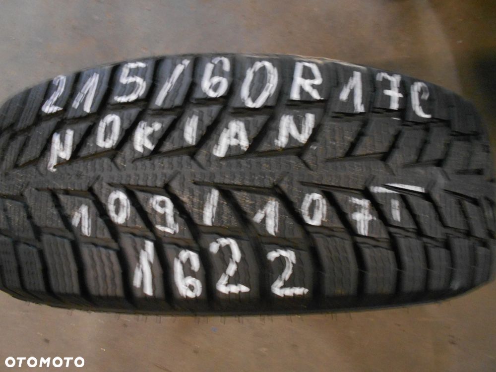 OPONA POJEDYNKA 215/60R17C NOKIAN SNOWPROOF C DOT 1622 10MM - 1