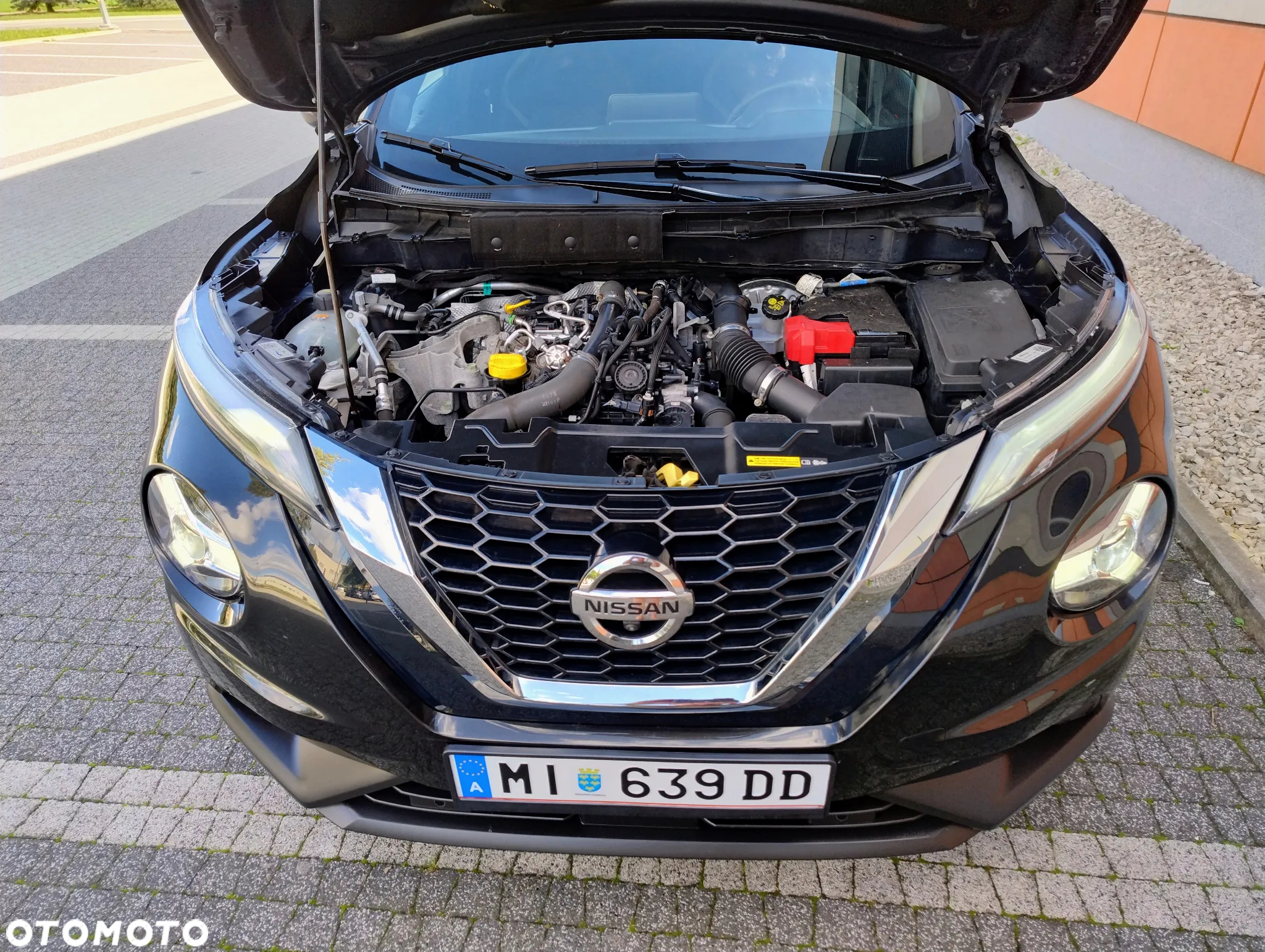 Nissan Juke 1.0 DIG-T Tekna - 24