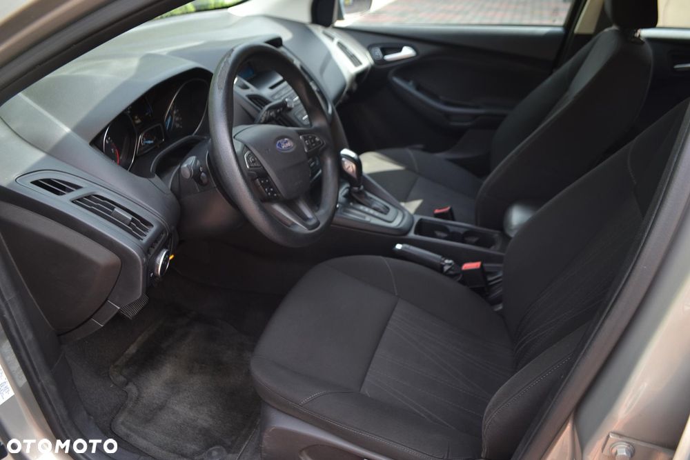 Ford Focus 1.6 Trend MPS6 - 14