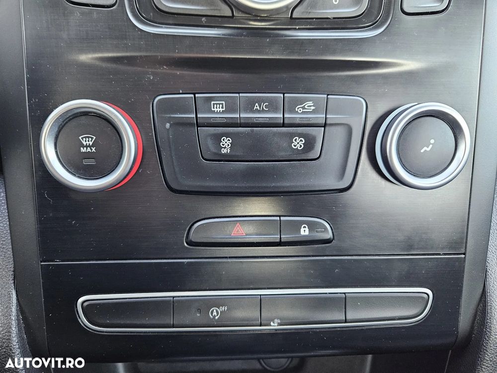 Renault Megane TCe 114 GPF Zen - 9