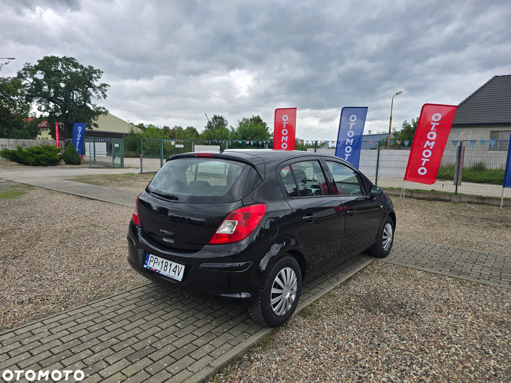 Opel Corsa 1.2 16V Enjoy - 6