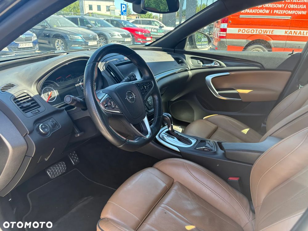 Opel Insignia 2.0 T Cosmo - 9