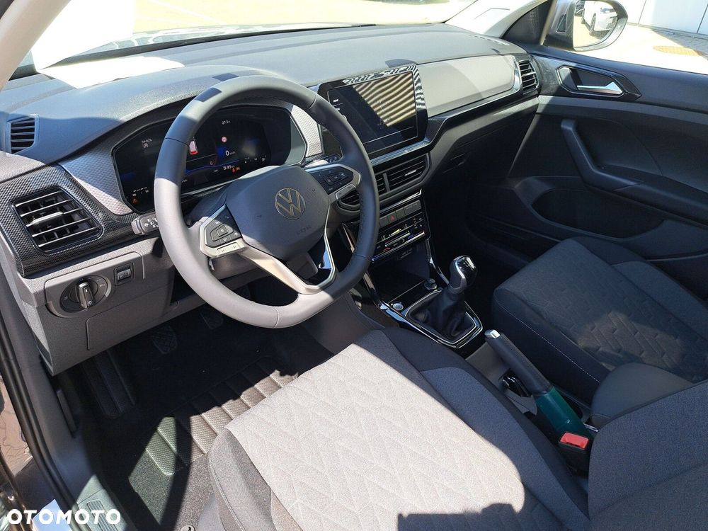 Volkswagen T-Cross - 10