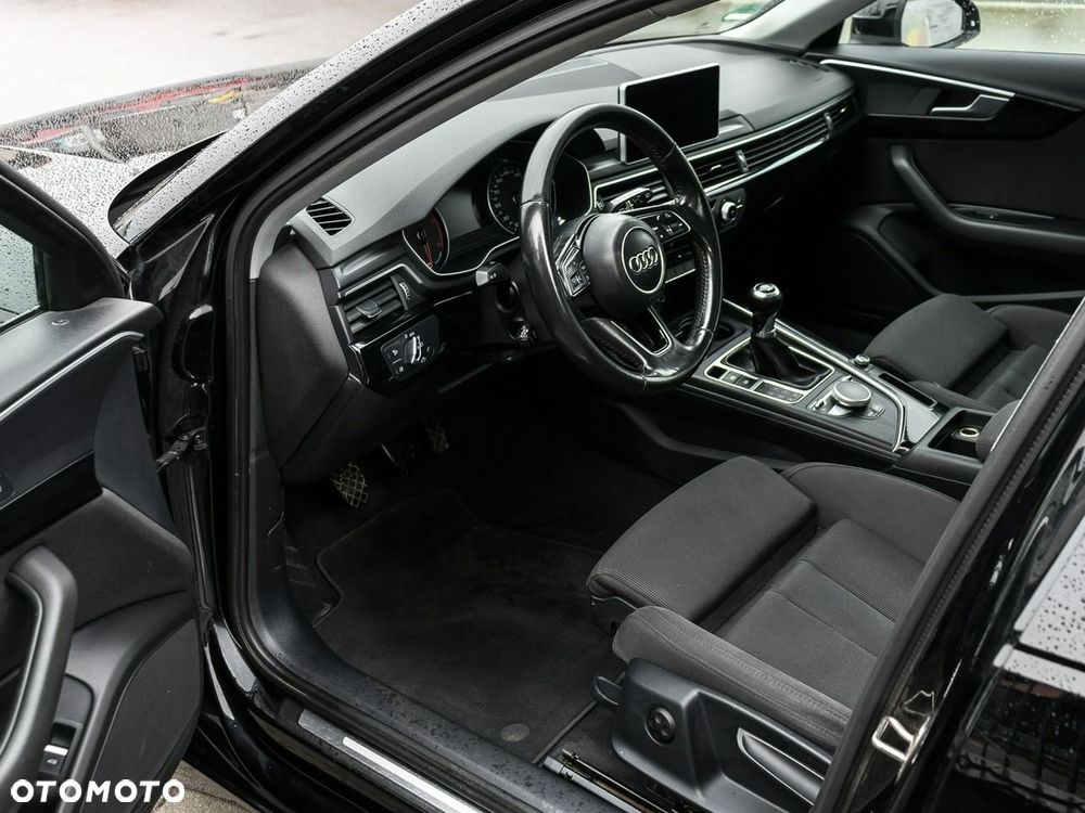 Audi A4 Avant 2.0 TDI Sport - 33