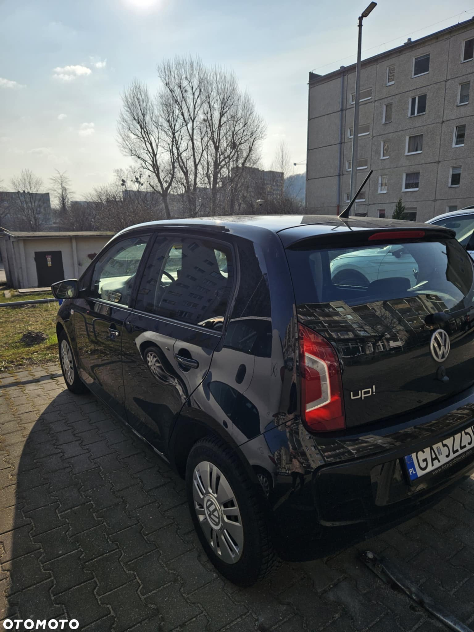 Volkswagen up! 1.0 black - 3