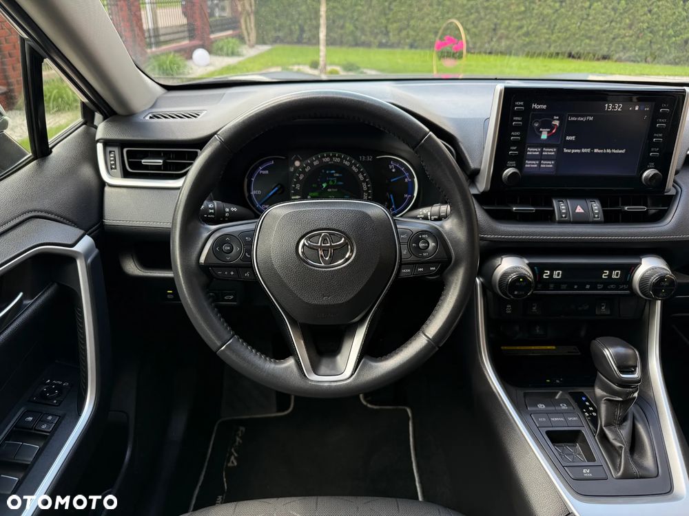 Toyota RAV4 2.5 Hybrid Comfort 4x2 - 18