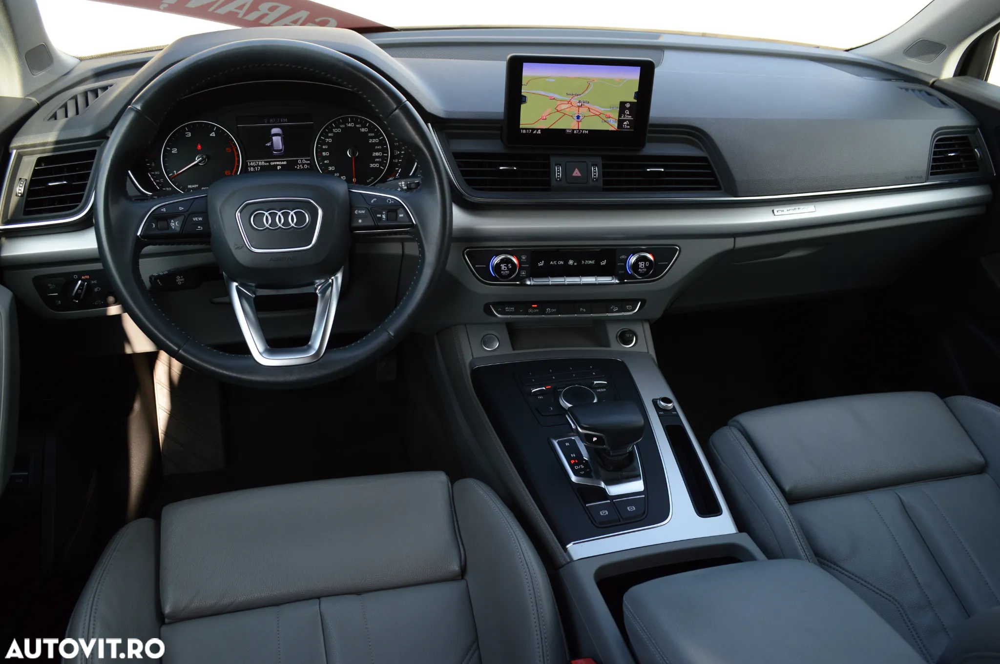 Audi Q5 40 TDI quattro S tronic sport - 36