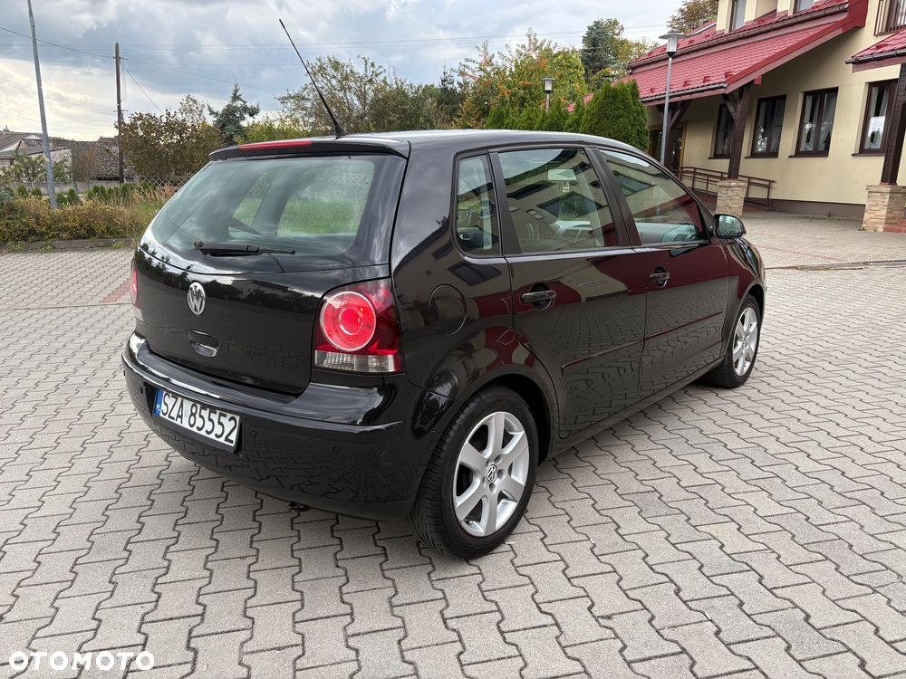Volkswagen Polo - 4