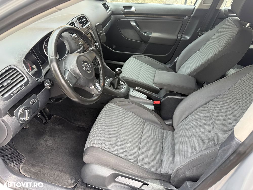 Volkswagen Golf 2.0 TDI Comfortline - 5