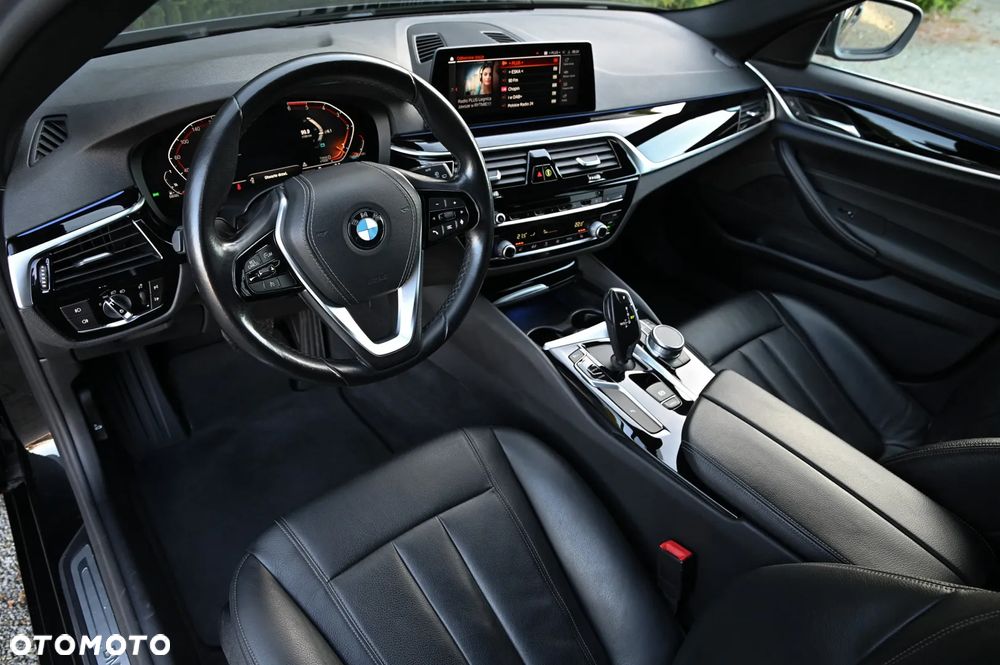 BMW Seria 5 - 21