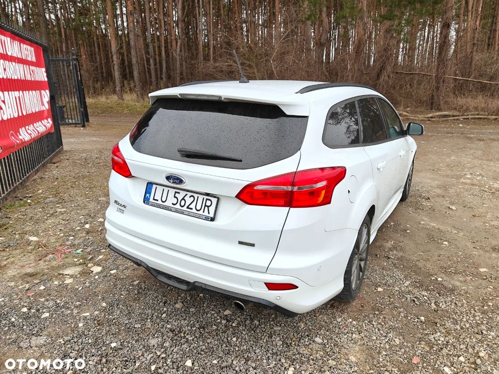 Ford Focus 1.5 EcoBoost STart-Stopp-System ST-LINE - 5