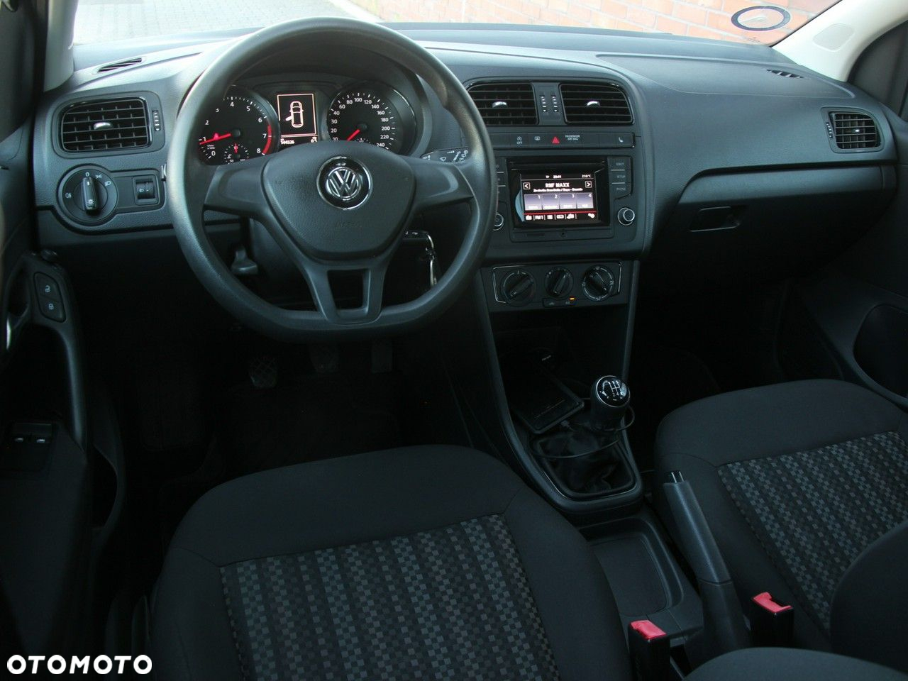 Volkswagen Polo 1.0 (Blue Motion Technology) Trendline - 16