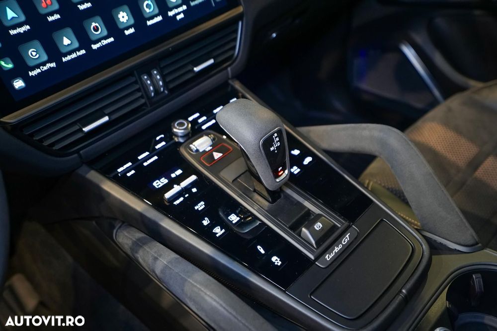 Porsche Cayenne Coupe - 28