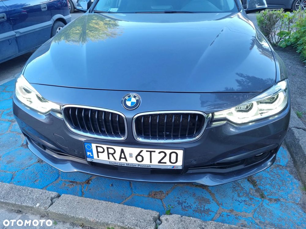 BMW Seria 3 320d Edition Luxury Line Purity - 4