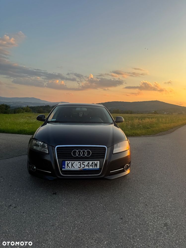 Audi A3 Sportback 1.8 TFSI Ambiente - 8