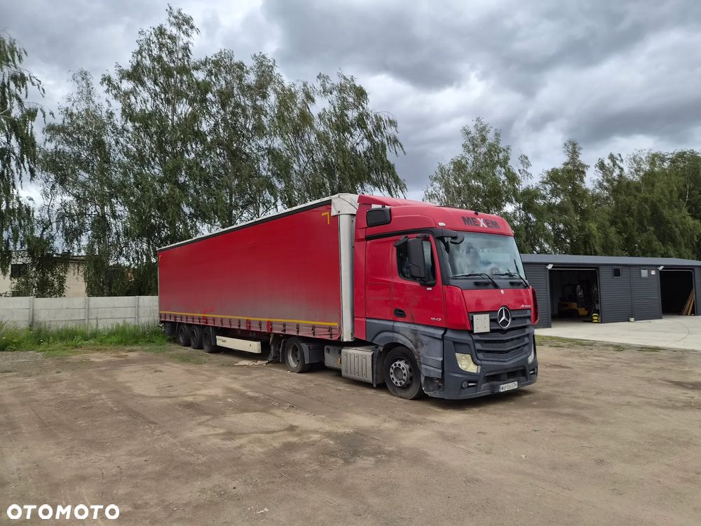 Mercedes-Benz Actros - 1