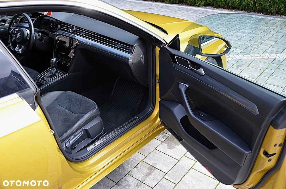 Volkswagen Arteon 2.0 TDI SCR 4Motion DSG R-Line Edition - 27