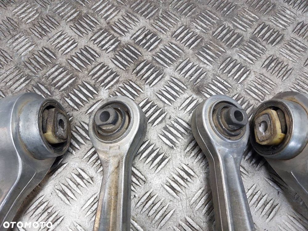 WAHACZE PRZÓD KOMPLET AUDI A4 B5 FL - 4