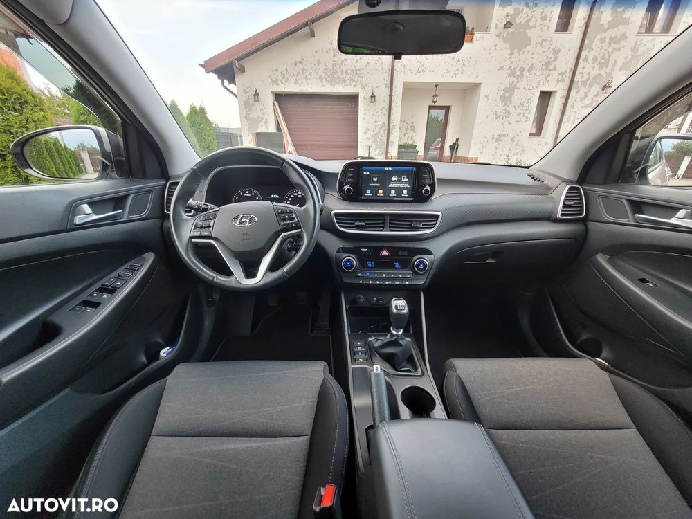 Hyundai Tucson - 8