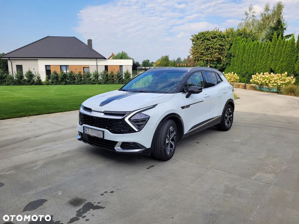 Kia Sportage 1.6 T-GDI HEV Business Line 4WD - 4