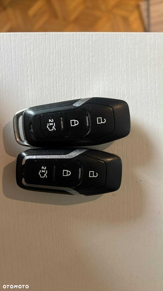 Ford Mondeo - 19