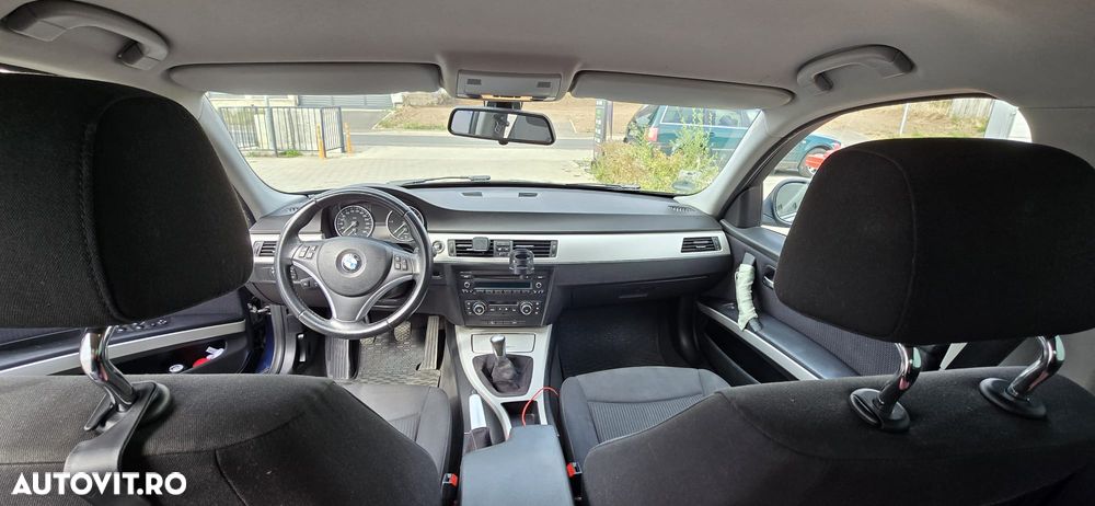 BMW Seria 3 - 11